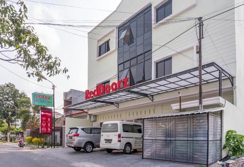 膳宿费 Reddoorz Syariah Near Stadion Teladan Medan