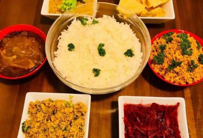 펜션 Rosmead Place By Thilanka