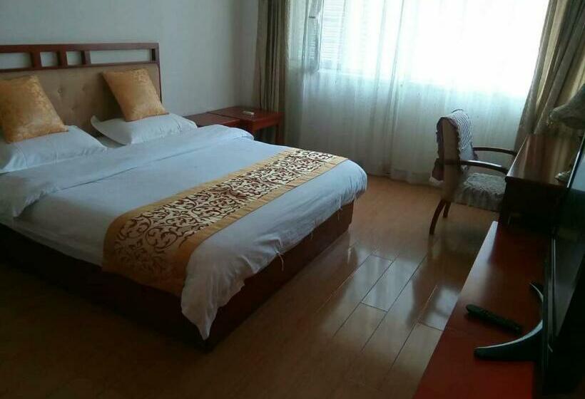 Xinjinshan Yijia Condo