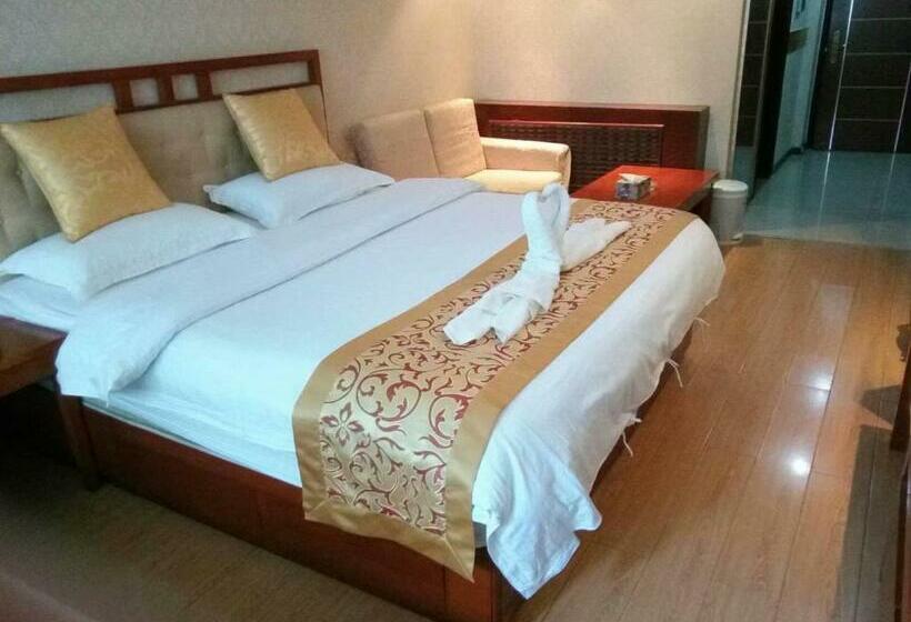 Xinjinshan Yijia Condo