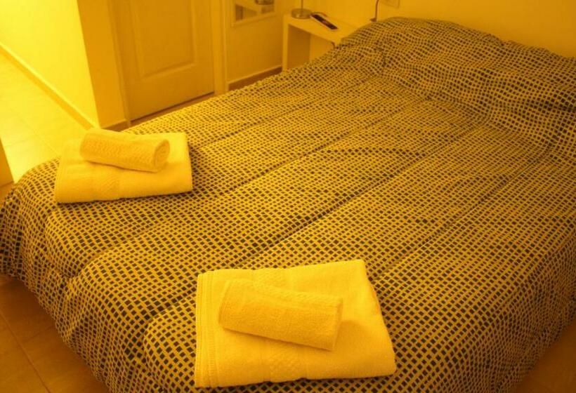 هاستل Agua De Coco