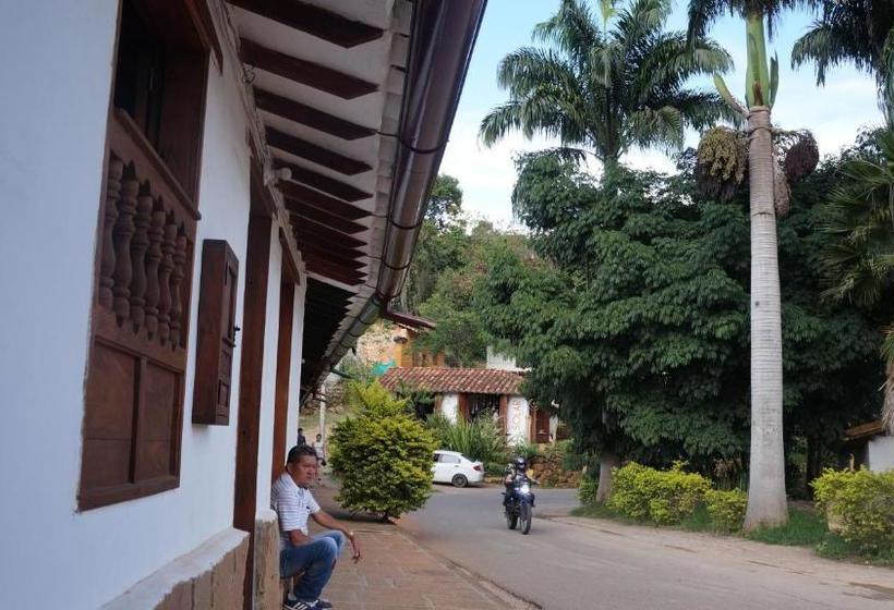 הוסטל Moncogua Casa De Hospedaje