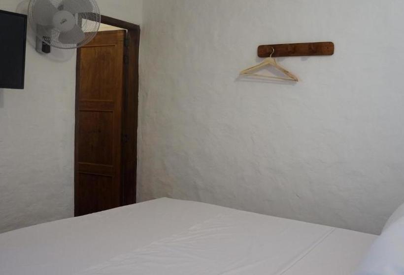 הוסטל Moncogua Casa De Hospedaje