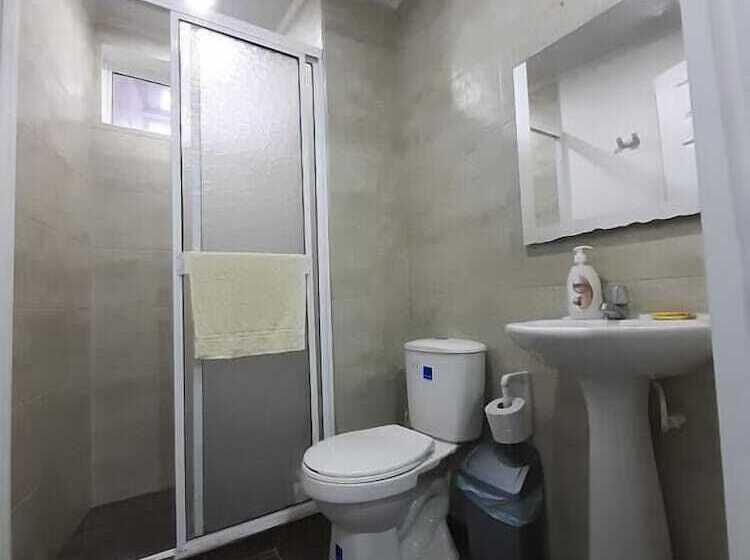 ユースホステル Palmare House