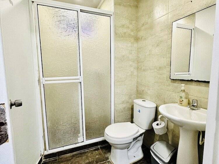 ユースホステル Palmare House