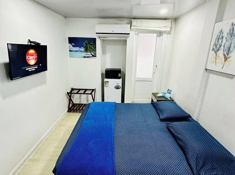 ユースホステル Palmare House