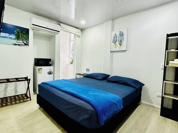 ユースホステル Palmare House