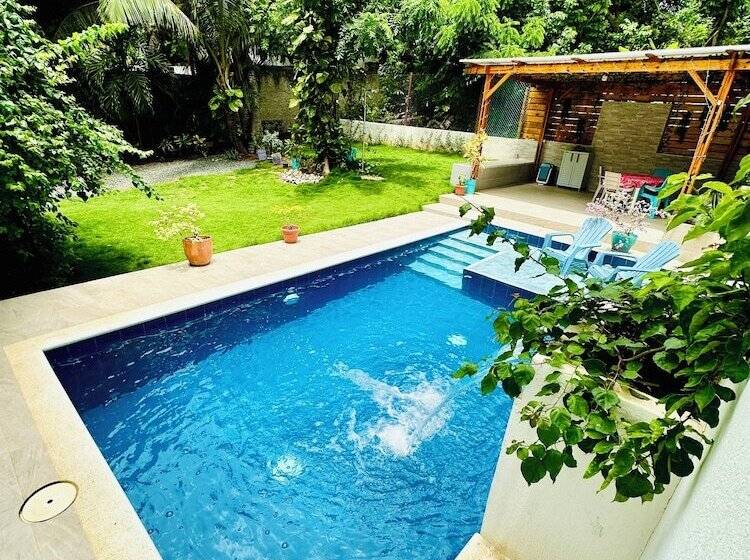 ユースホステル Palmare House