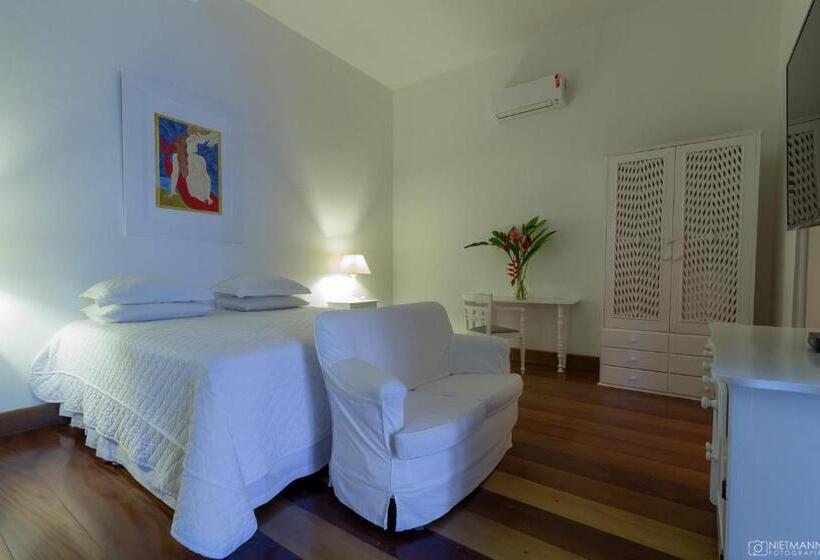 ユースホステル Pousada Casa De Paraty