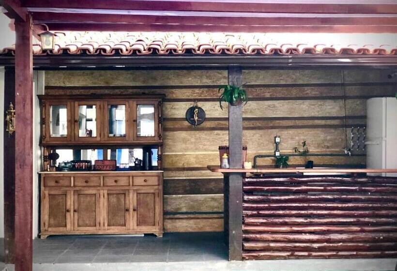 هاستل Suítes Casarão