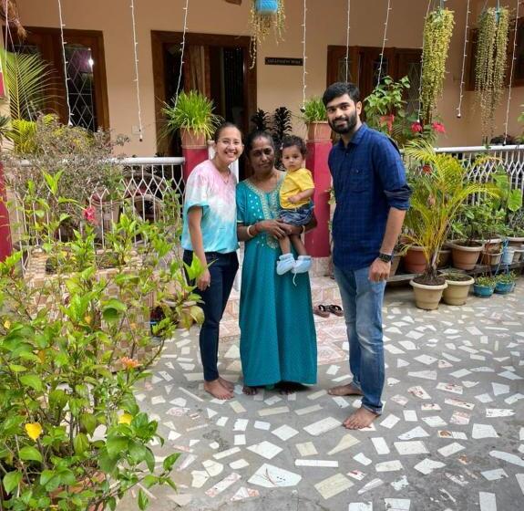 مبيت وإفطار Abhi's Homestay