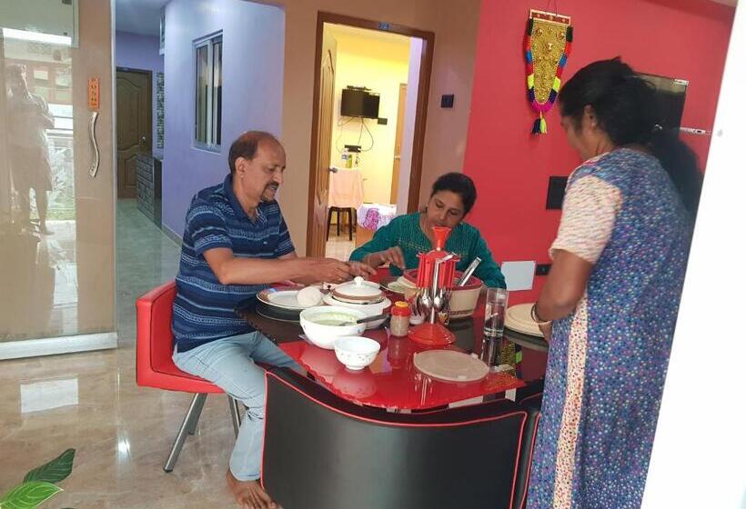 مبيت وإفطار Abhi's Homestay