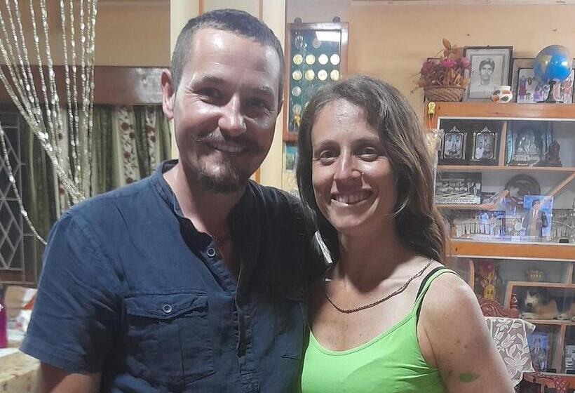 مبيت وإفطار Abhi's Homestay