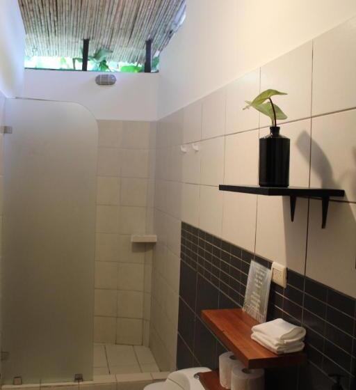 ベッドアンドブレックファースト El Chante Surf House