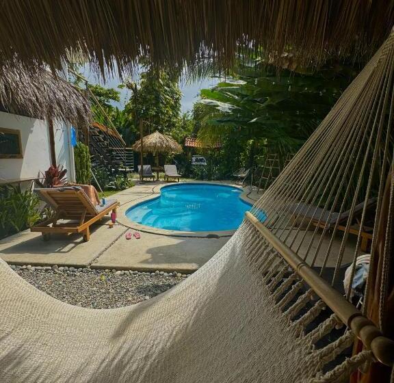 ベッドアンドブレックファースト El Chante Surf House