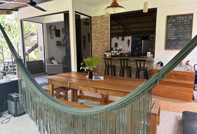 ベッドアンドブレックファースト El Chante Surf House