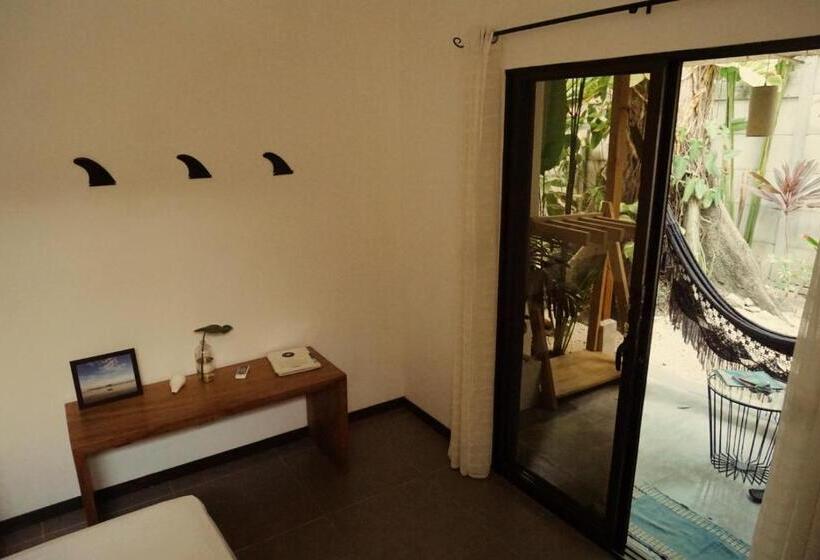 ベッドアンドブレックファースト El Chante Surf House