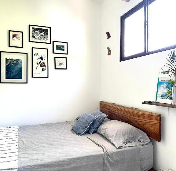 ベッドアンドブレックファースト El Chante Surf House