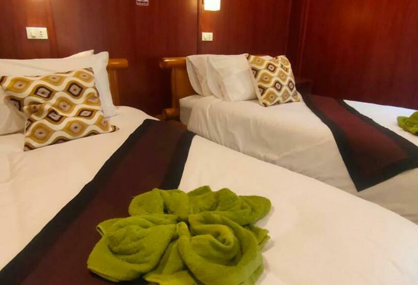 Bed and Breakfast The Food Garden Experience