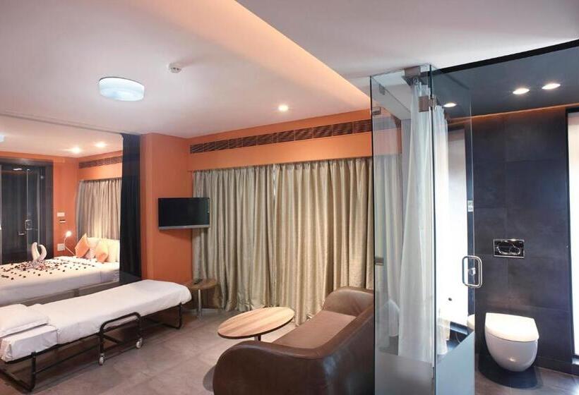 Fahrenheit Hotels & Resorts