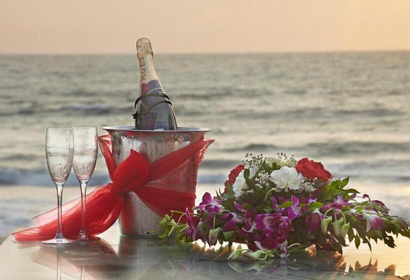 Fahrenheit Hotels & Resorts