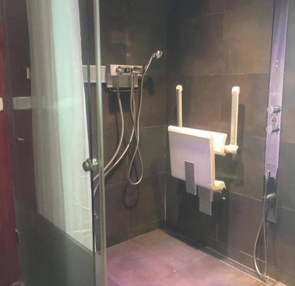 Fahrenheit Hotels & Resorts