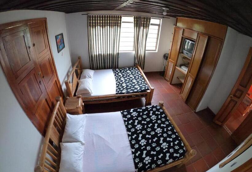 Finca Hotel Los Cocos