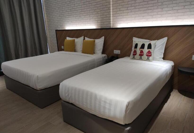 בית מלון כפרי 99 Seri Kembangan Serdang