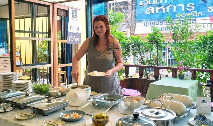 호텔 Ban Mae Boonthong