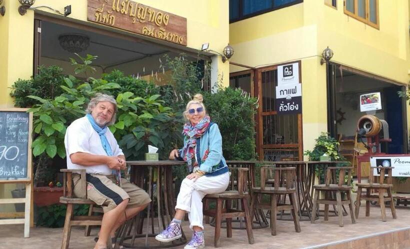 호텔 Ban Mae Boonthong