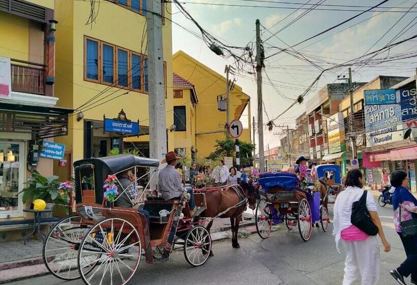 호텔 Ban Mae Boonthong