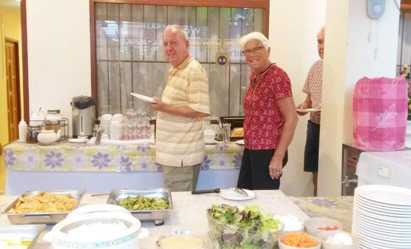 호텔 Ban Mae Boonthong