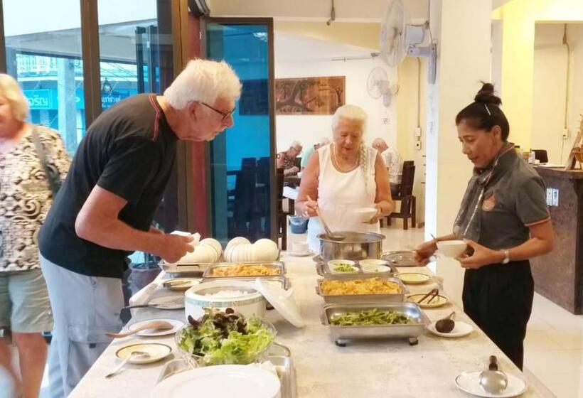 호텔 Ban Mae Boonthong