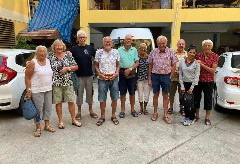 호텔 Ban Mae Boonthong