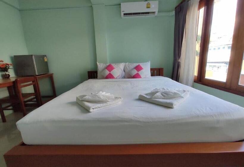 호텔 Ban Mae Boonthong