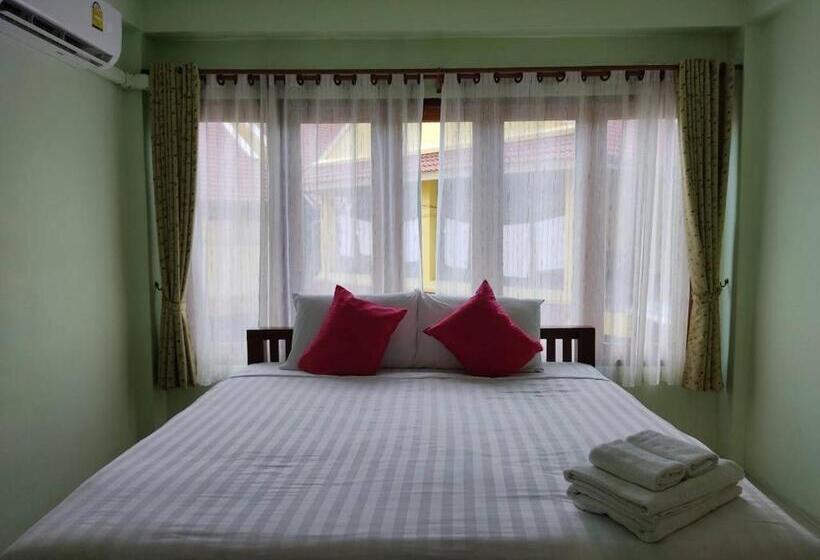 호텔 Ban Mae Boonthong