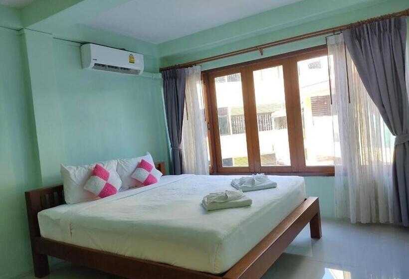 호텔 Ban Mae Boonthong