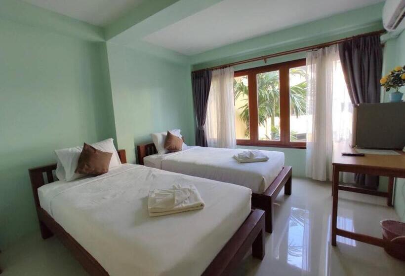 호텔 Ban Mae Boonthong