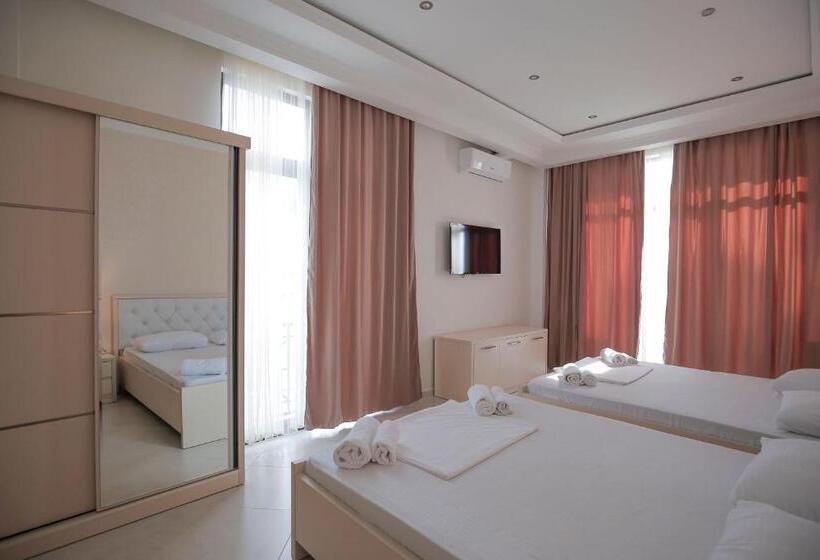 هتل Black Sea Riviera