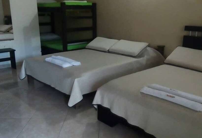 Отель Campestre Casa Del Conde Monterrey