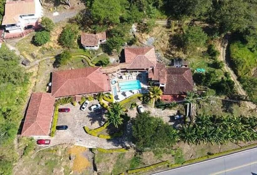 Отель Campestre Casa Del Conde Monterrey