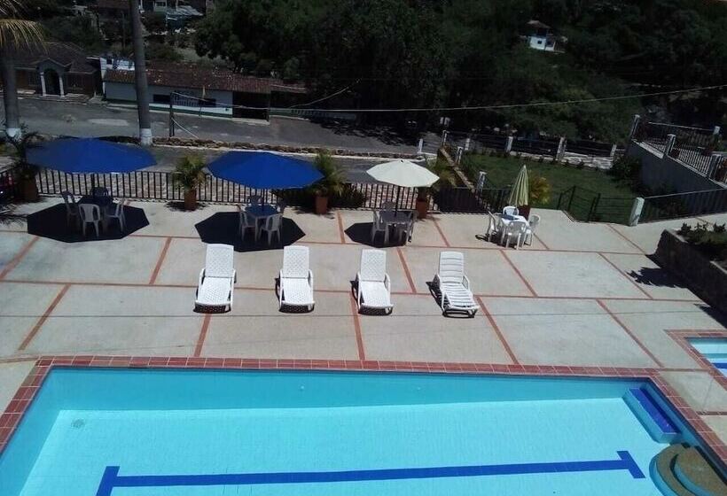 Отель Campestre Casa Del Conde Monterrey