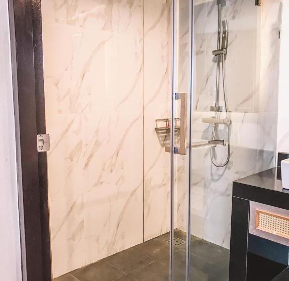 فندق De Sripoom Sha Extra Plus