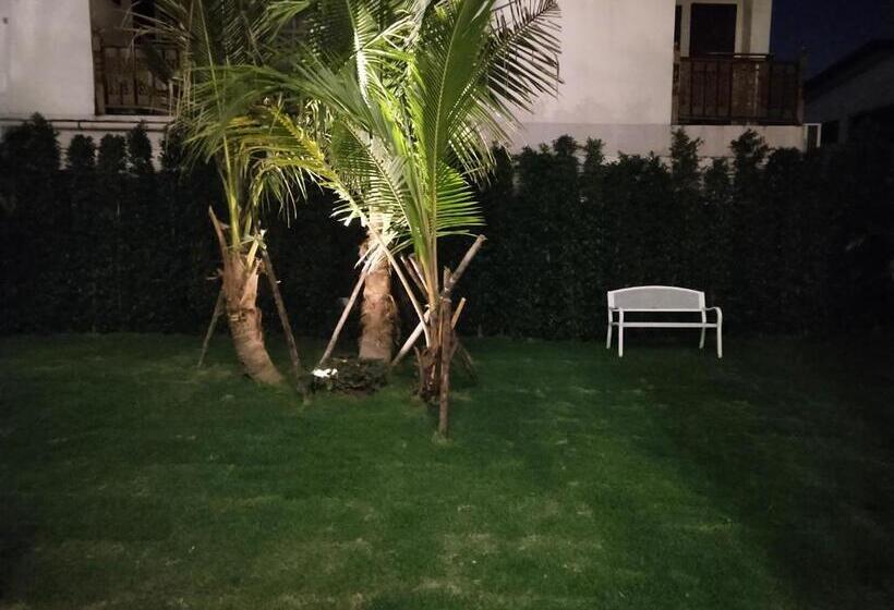 فندق De Sripoom Sha Extra Plus