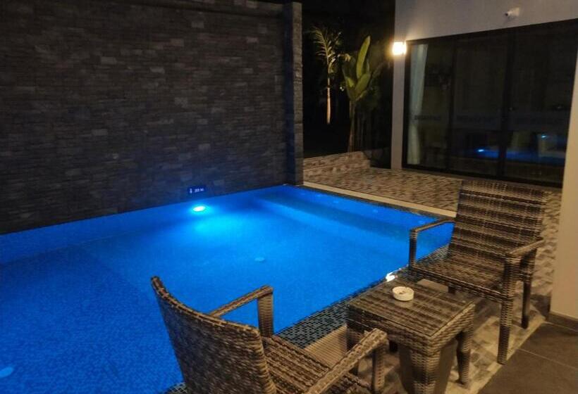 فندق De Sripoom Sha Extra Plus