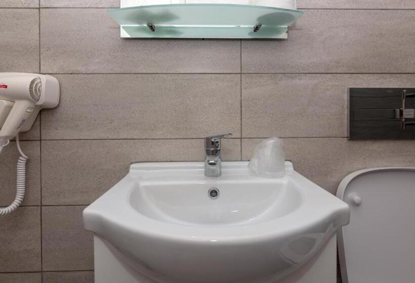 Отель H Pe Plaja Belona