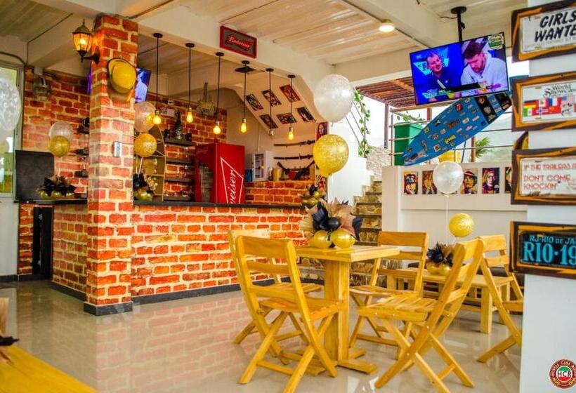 호텔 Hostal Casa Roma