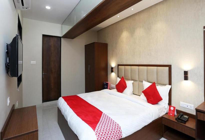 호텔 Oyo 18890  City Inn