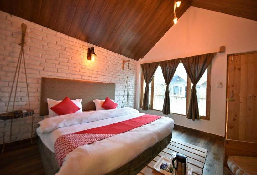 Отель Oyo 26982 The Stay