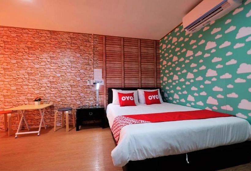 בית מלון כפרי Oyo 503 Phuket Numnoi